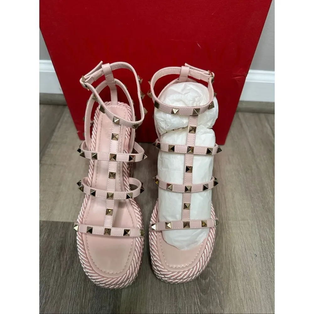 Valentino Garavani Rockstud Platform Sandals EU40/US10 $980